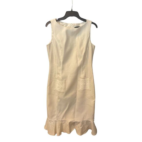 David Meister Sheath Lined Dress Size 8 Beige Embroidery Pockets Sleeveless - Picture 1 of 12